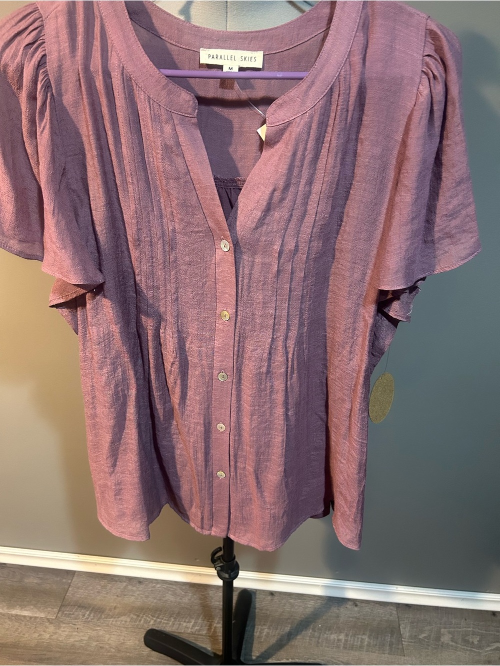 Mauve Button-Front Flutter Sleeve Blouse